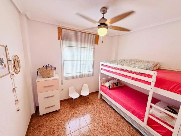 Casa independiente en avenida de Levante