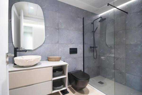 Chalet adosado en calle Comunidad Castellano-Mancheg