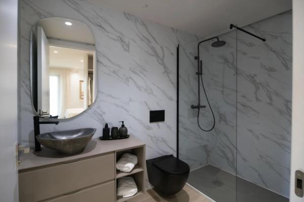 Chalet adosado en calle Comunidad Castellano-Mancheg