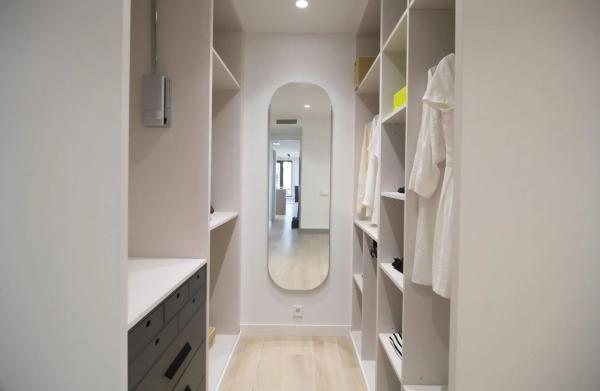 Chalet adosado en calle Comunidad Castellano-Mancheg