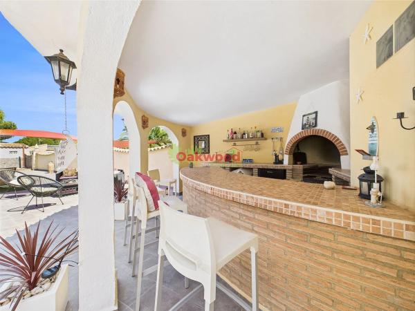 Chalet en avenida Pino del p C