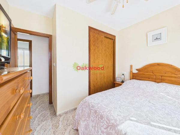 Chalet adosado en calle Albahaca