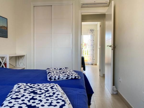 Chalet adosado en calle Ancla