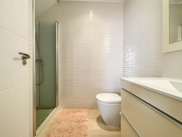 Chalet adosado en calle Ancla