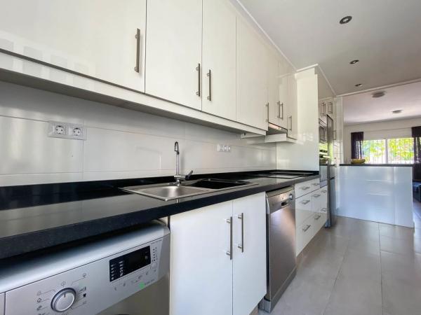 Chalet adosado en calle Ancla