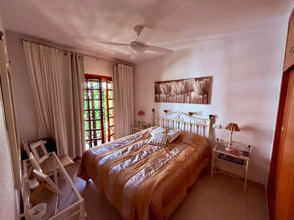 Chalet adosado en avenida Río Segura