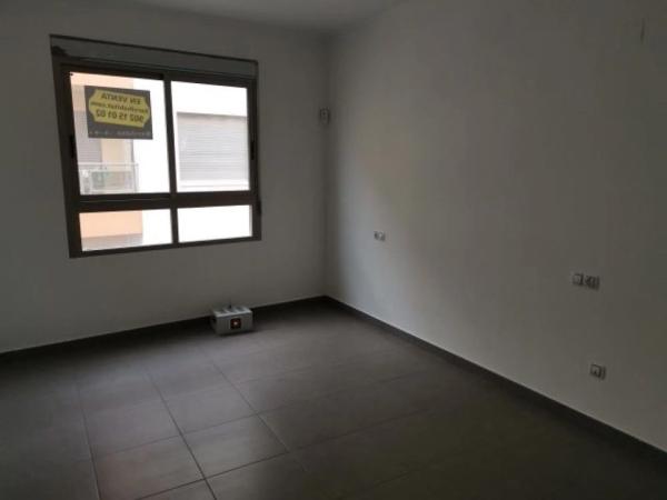 Piso en calle Santa Teresa