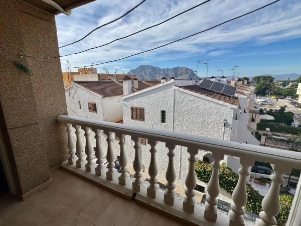 Piso en calle Azorín s/n