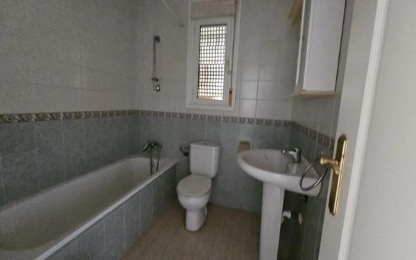 Chalet adosado en avenida de España