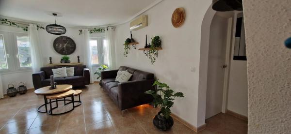 Casa independiente en calle Sierra de Segura, 8