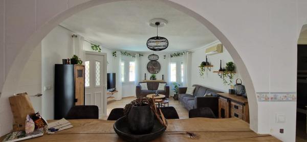 Casa independiente en calle Sierra de Segura, 8