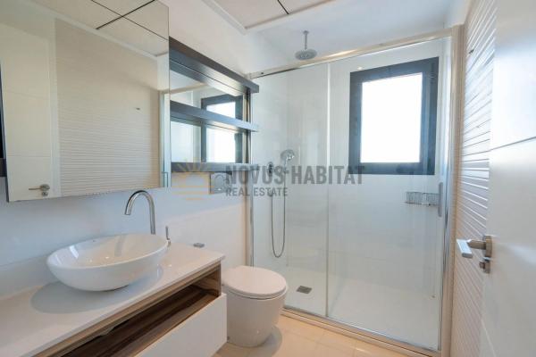 Casa independiente en calle Numero 5, 20 -30