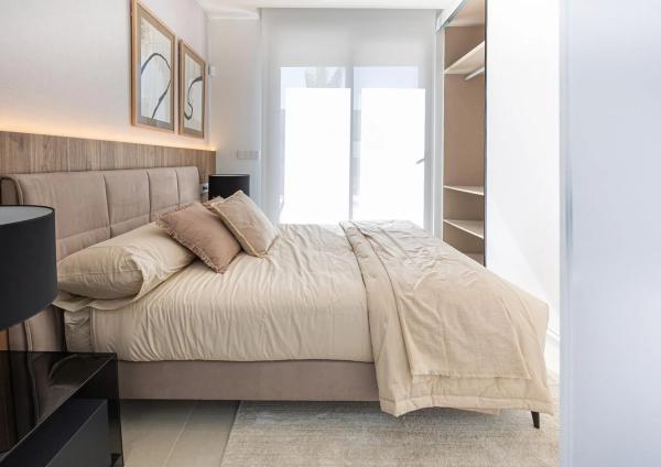 Casa independiente en calle Sorolla s/n