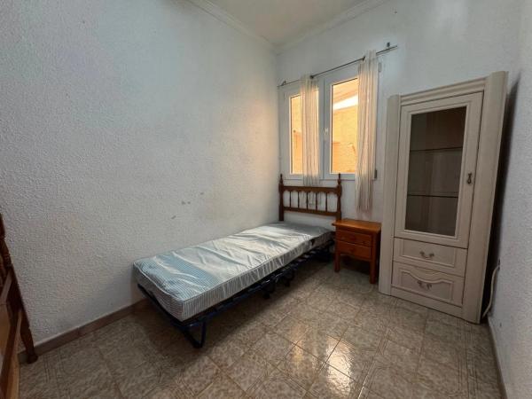 Chalet pareado en plaza de Las Costas, 48