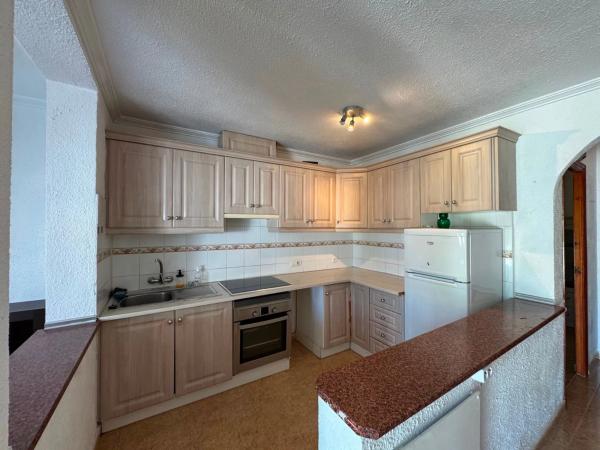 Chalet pareado en plaza de Las Costas, 48