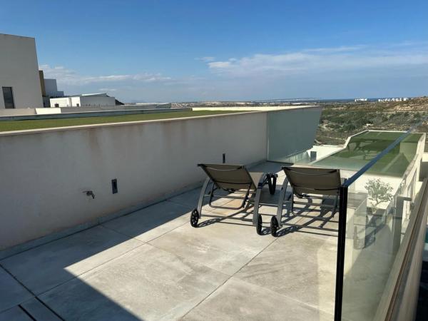 Casa independiente en avenida del Recorral s/n