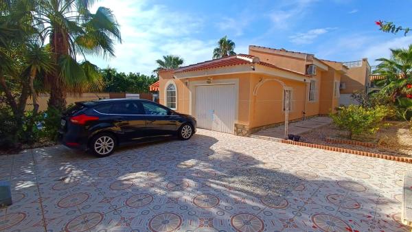 Chalet en Ciudad Quesada