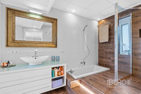 Casa independiente en calle Murillo