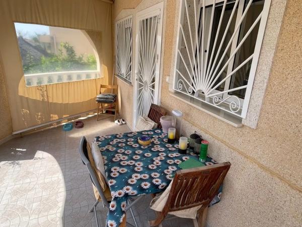 Casa independiente en calle Africa, 757