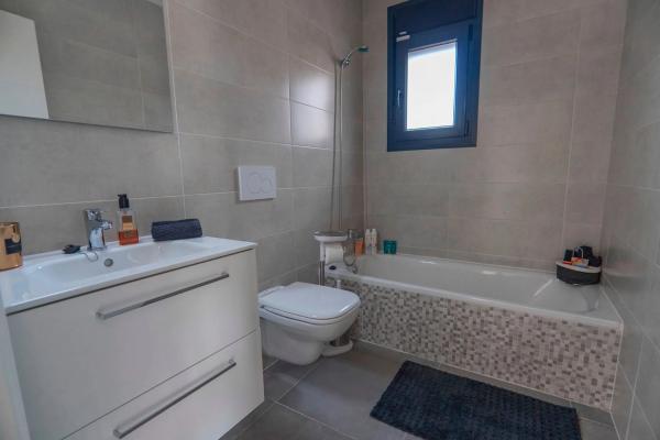 Chalet en calle Africa, 757