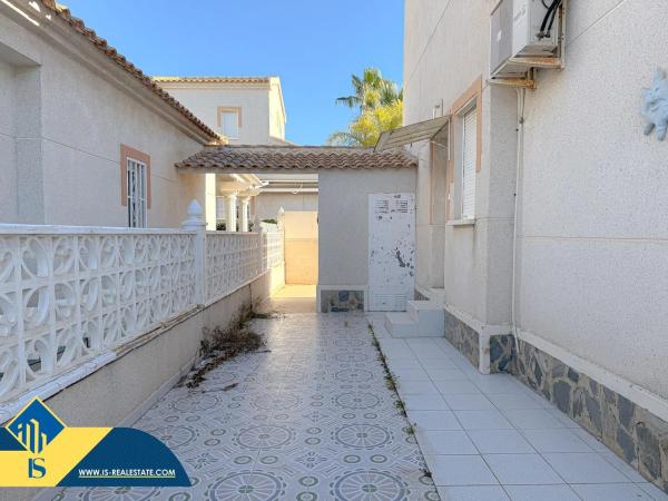 Chalet en calle Pontevedra, 17