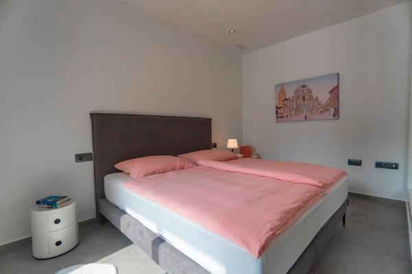 Chalet en calle Africa, 757