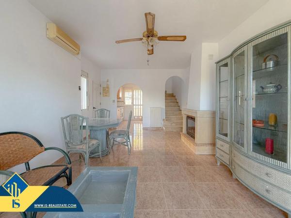 Chalet en calle Pontevedra, 17