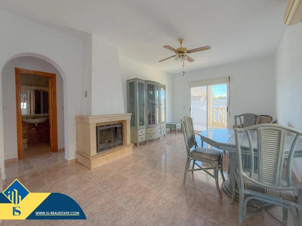 Chalet en calle Pontevedra, 17