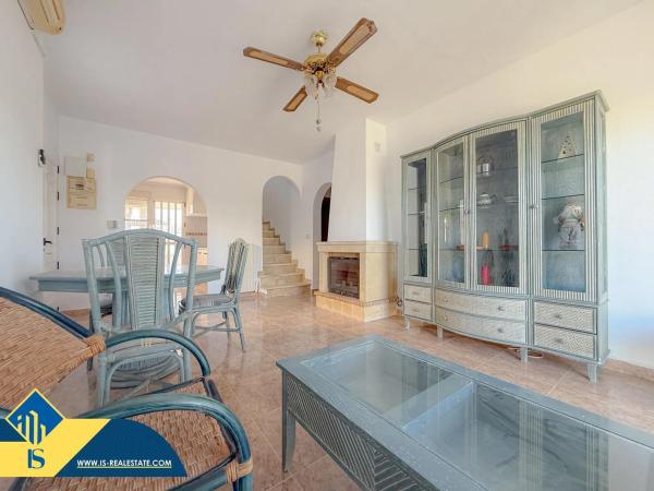 Chalet en calle Pontevedra, 17