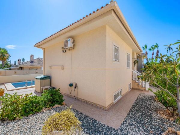 Chalet en calle Agata, 1