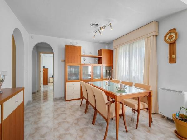 Chalet en calle Agata, 1