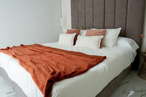 Casa independiente en calle Lerida