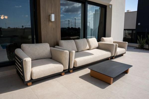 Casa independiente en calle Lerida