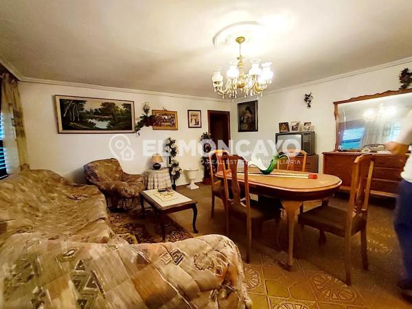 Casa independiente en calle Cecilio Aráez