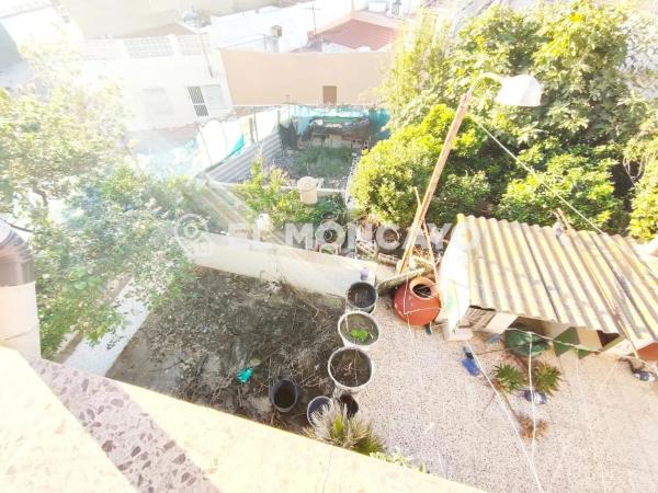 Casa independiente en calle Cecilio Aráez