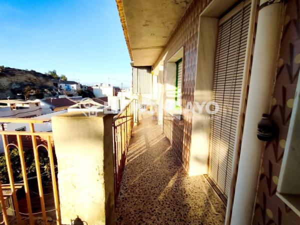 Casa independiente en calle Cecilio Aráez