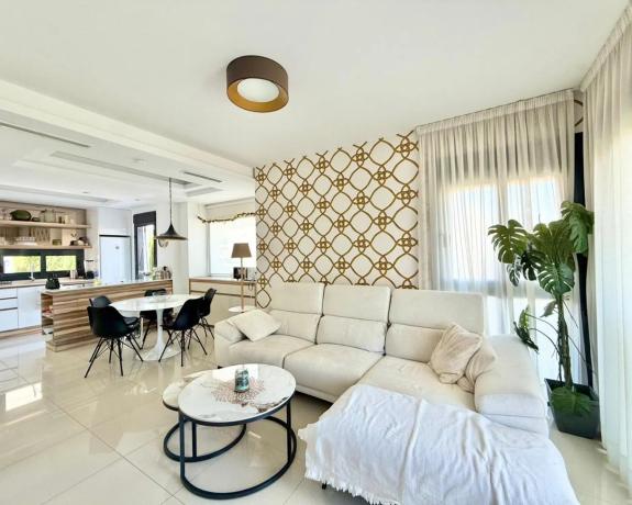 Casa independiente en Pueblo Bravo s/n