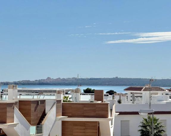 Casa independiente en Pueblo Bravo s/n