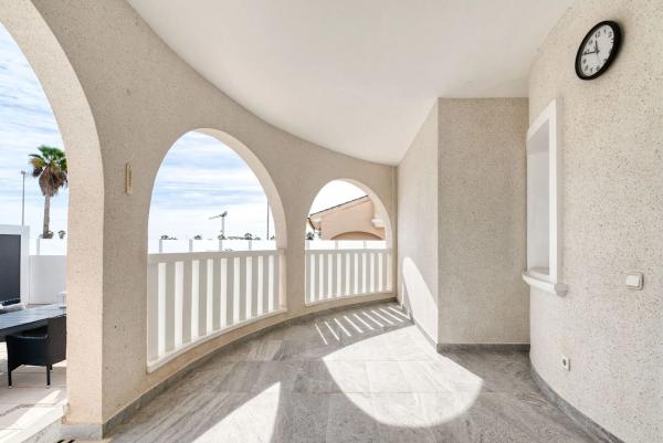 Casa independiente en avenida de Jaén