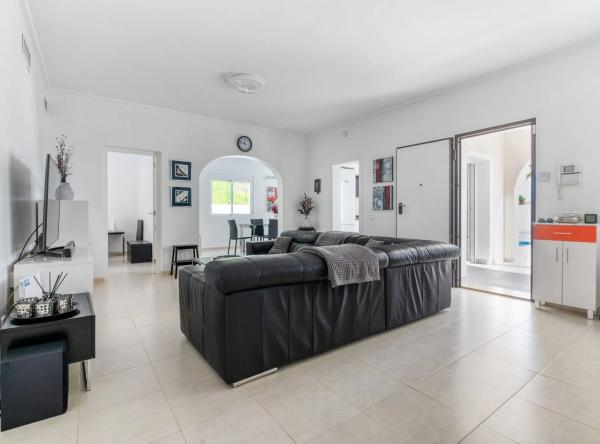 Casa independiente en avenida de Jaén