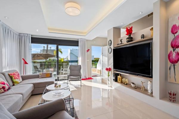 Chalet adosado en calle Valladolid, 4