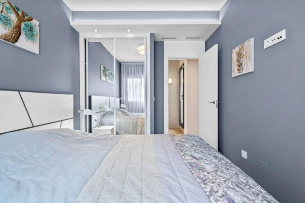 Chalet adosado en calle Valladolid, 4