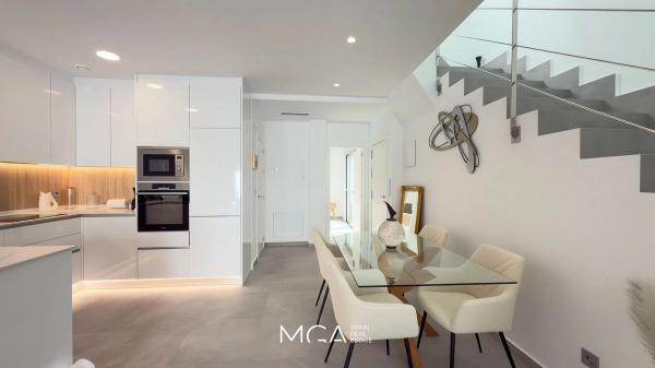 Casa independiente en calle Miguel Hernández