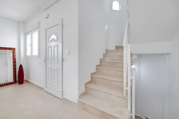 Casa independiente en calle Winston Churchill