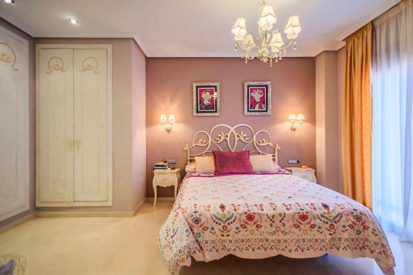 Chalet adosado en calle del agua