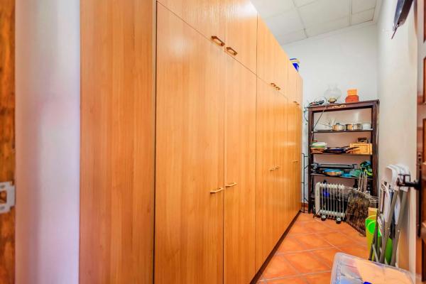 Chalet adosado en calle del agua