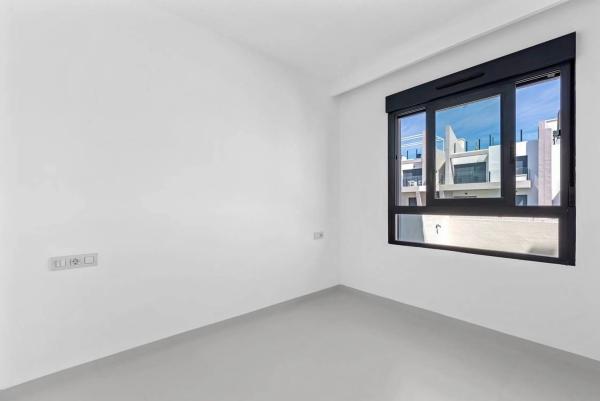 Piso en San Miguel de Salinas