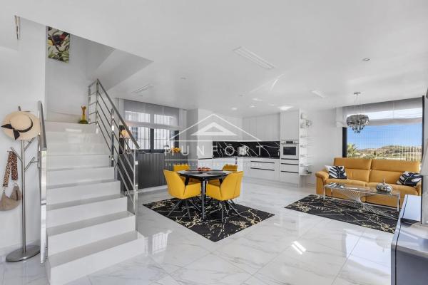 Chalet en San Miguel de Salinas