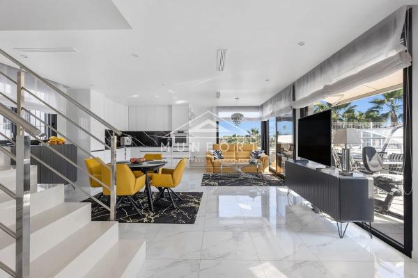 Chalet en San Miguel de Salinas