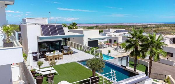 Chalet en San Miguel de Salinas